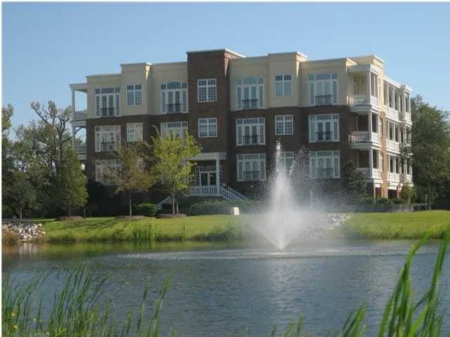 Daniel Island Condos